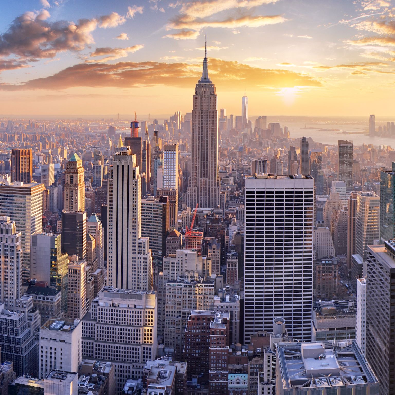 New-York cityscape at sunset 1536x1536