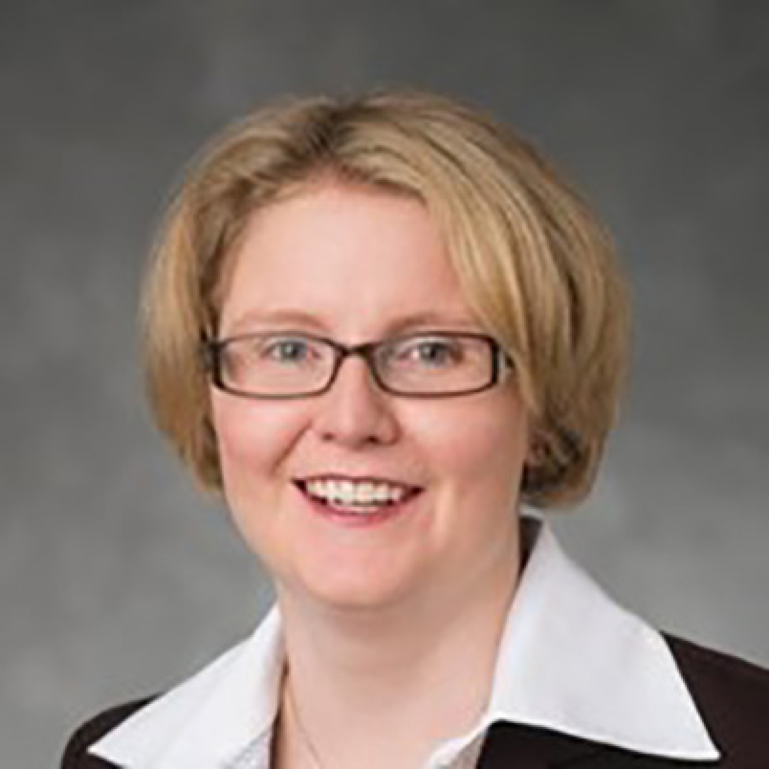 Amy Laverock headshot