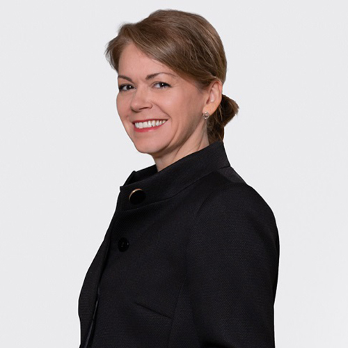 Headshot of Kate Bravery