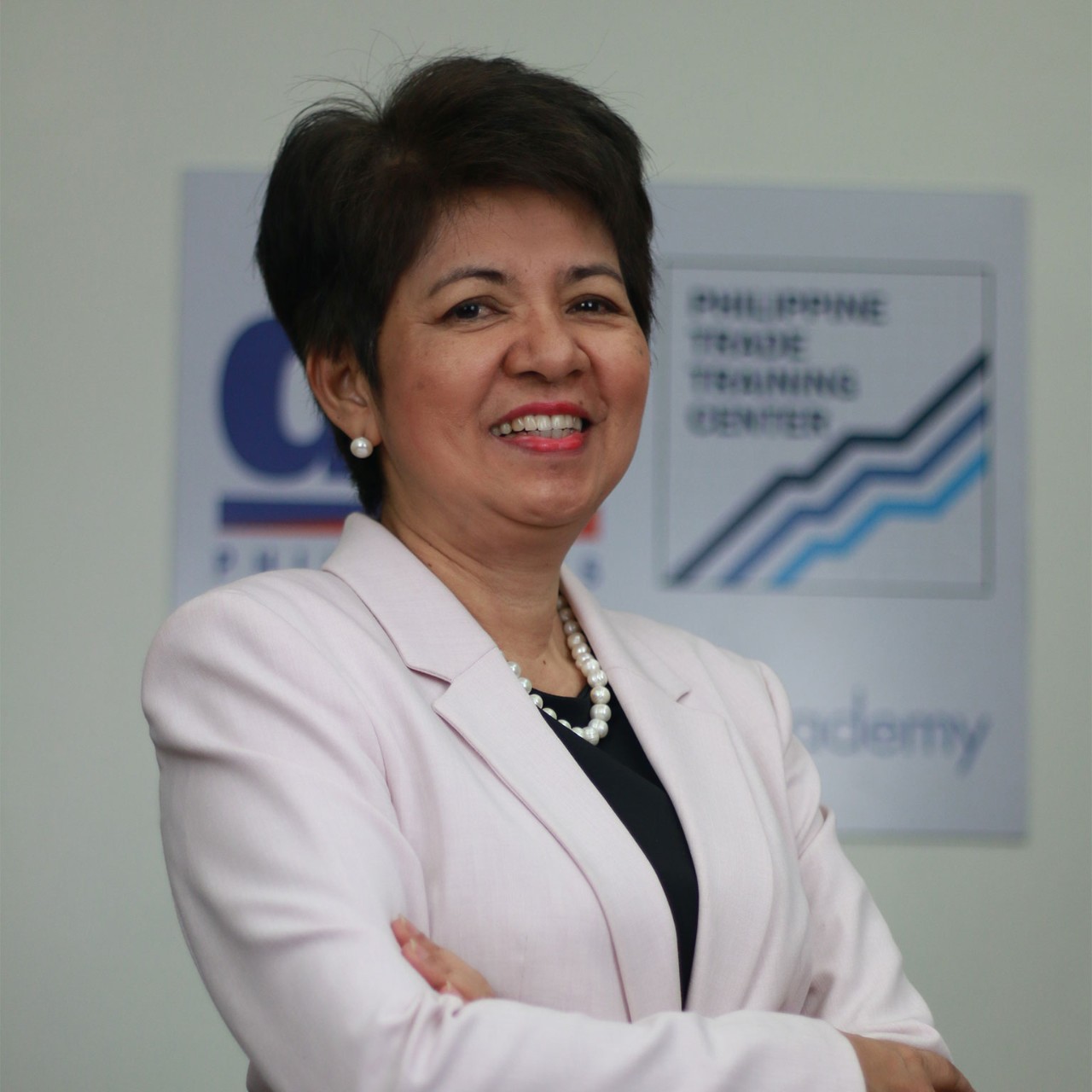 Nelly Nita Dillera