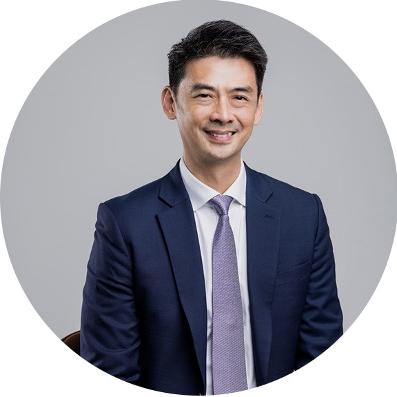 circle headshot for Sean Tan