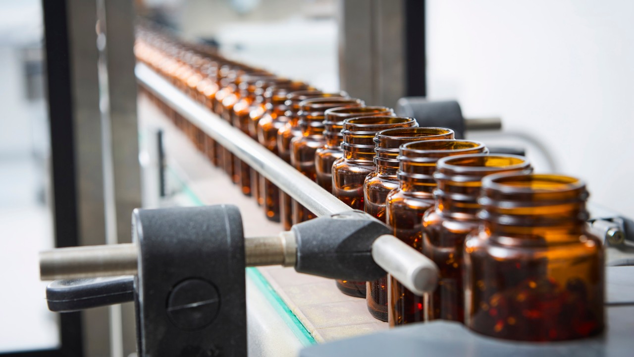 Insurer teams with Amazon, Mark Cuban, CVS and more on new Rx model