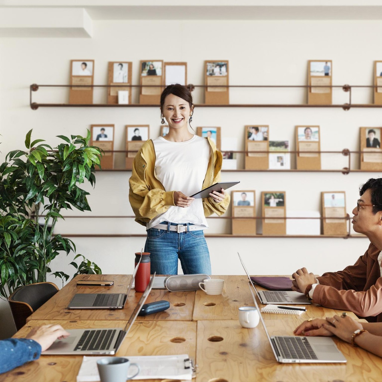 young-people-on-a-working-meeting