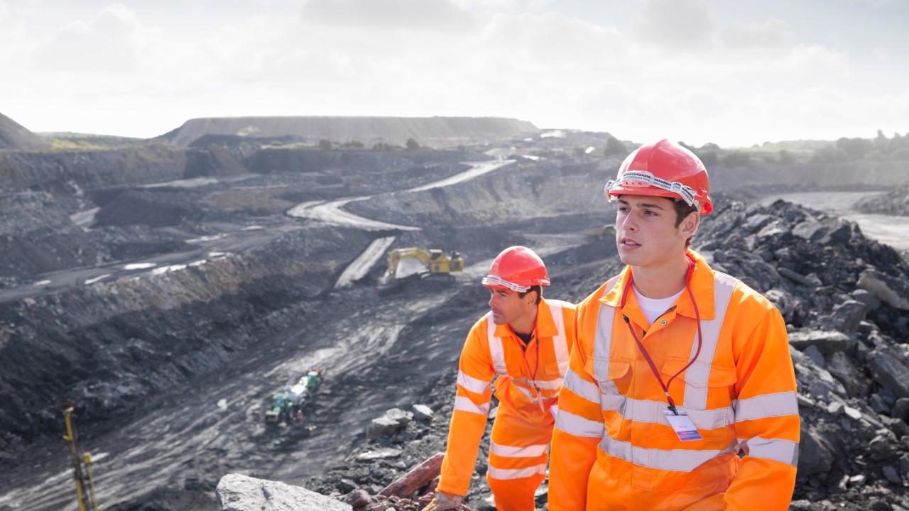 Workers Looking Over Coal Mine  Image downloaded by   at 23:19 on the 08/06/15