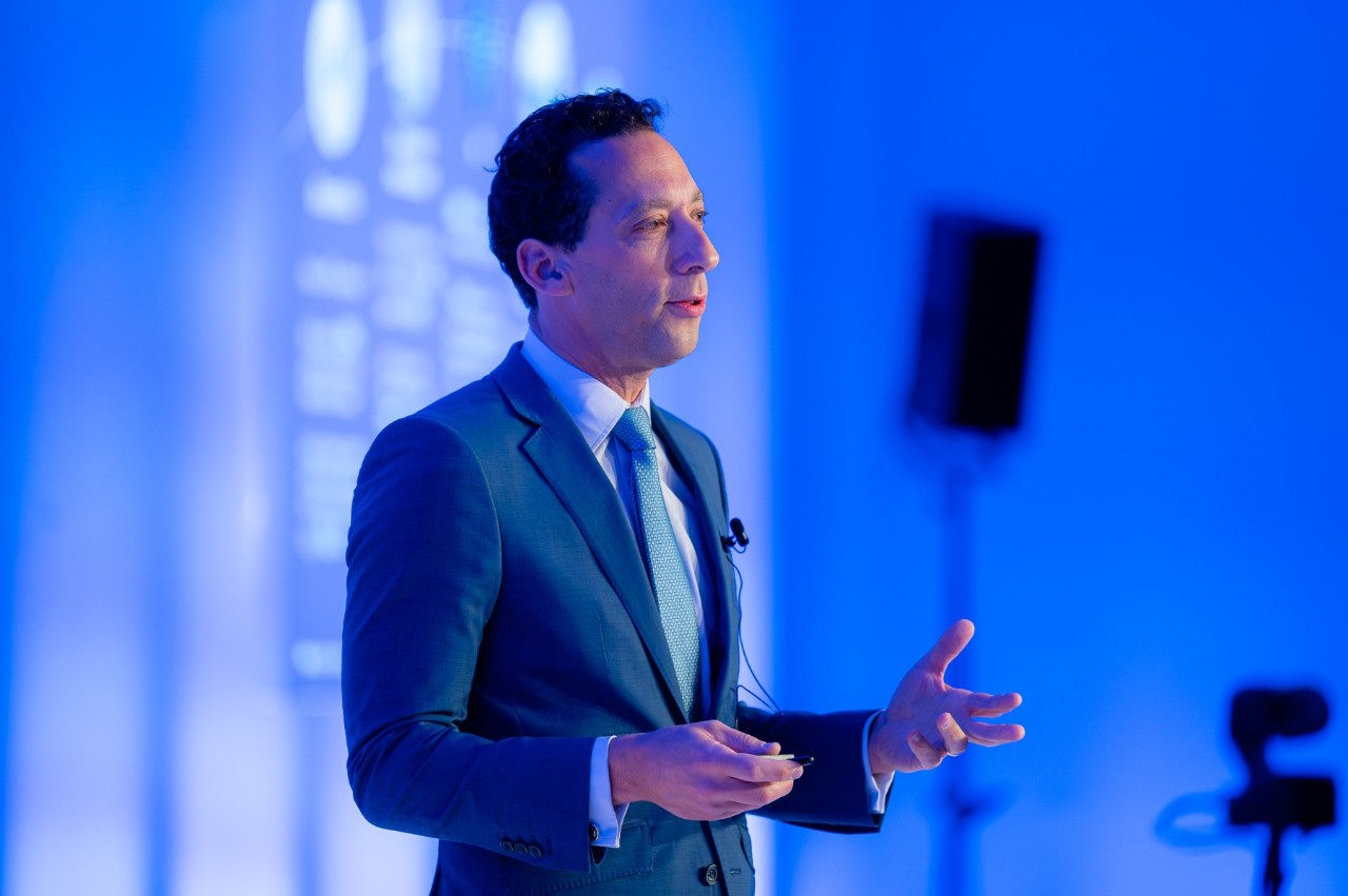 MM at Davos 2025 - Thiriving Amid Disruption - John Romeo