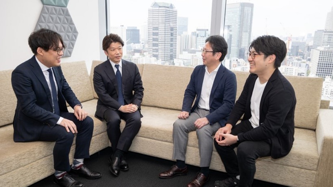 スクウェア・エニックスによる『総報酬サーベイ』の活用法とは