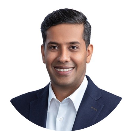 circle headshot of Ravi Nippani